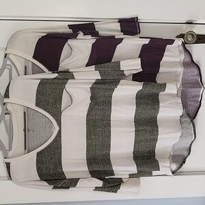 2pc BUNDLE! Striped 3/4 sleeve Tees